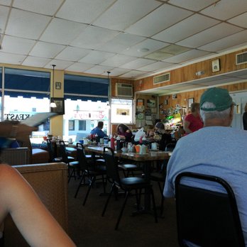 La Croisette - Cute local breakfast soot - Breakfast & Brunch Near Me - St. Pete Beach, Florida La Croisette - Cute local breakfast soot - Breakfast & Brunch Near Me - St. Pete Beach, Florida