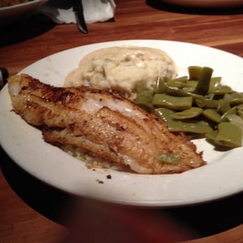 Cheddar's Scratch Kitchen - Grilled catfish (lunch portion). The seasoning is amazing. Tasted so good! - American Near Me - Jacksonville, North Carolina