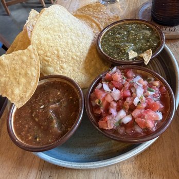 Puerta - Happy Hour chips and salsa with margarita pitcher - Mexican Near Me - Charlotte, North Carolina Puerta - Happy Hour chips and salsa with margarita pitcher - Mexican Near Me - Charlotte, North Carolina