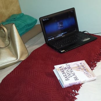 The Crash Pad - So cozy! - Hostels Near Me - Chattanooga, Tennessee