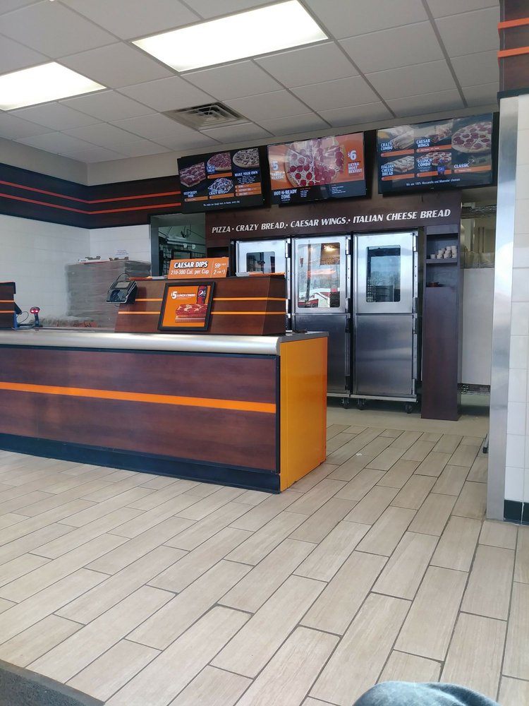 Little Caesars Woodruff Sc