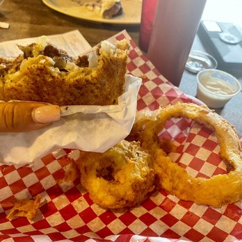 Beavers Bend Restaurant - Patty melt sandwich and onion rings - Breakfast & Brunch Near Me - Broken Bow, Oklahoma
