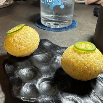 CruiX - Cheeseball de la Cerdagne - Tapas Bars Near Me - Barcelona, B