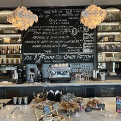 The Parlour has great coffee and service