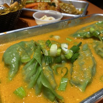 Momo's Master - Vegetable dumplings Johl style - Himalayan/Nepalese Near Me - Chapel Hill, North Carolina