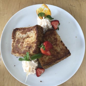 Over Easy - custard french toast - Breakfast & Brunch Near Me - Kailua, Hawaii Over Easy - custard french toast - Breakfast & Brunch Near Me - Kailua, Hawaii
