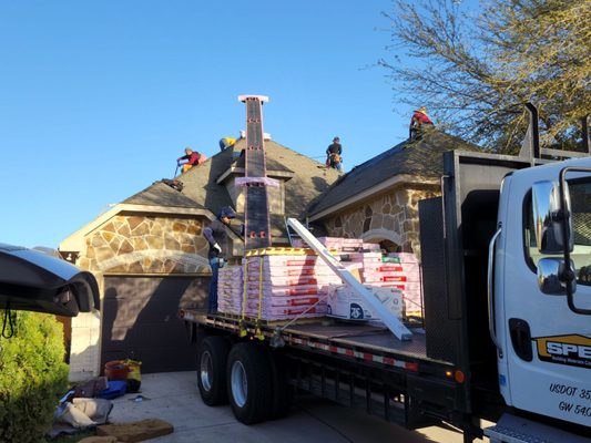 Valor Roofing &  Restoration