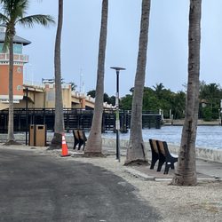 Sportsman Park Marina - Waterway