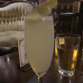 Thompson's - French 75 - Cocktail Bars Near Me - Fort Worth, Texas Thompson's - French 75 - Cocktail Bars Near Me - Fort Worth, Texas
