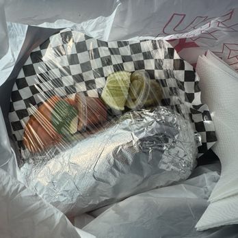 Jugos Tropical Oasis - Asada burrito - Food Trucks Near Me - Santa Ana, California Jugos Tropical Oasis - Asada burrito - Food Trucks Near Me - Santa Ana, California