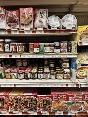 Konbiniya Japan Centre by null