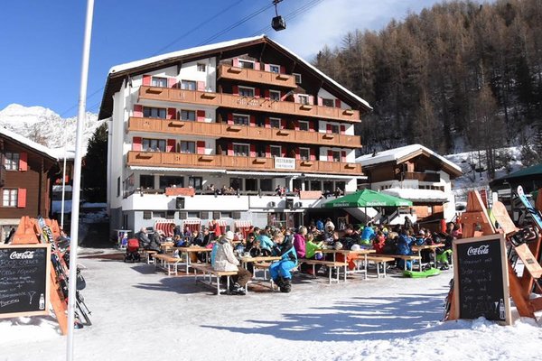 The Larix Hotel & Après Ski by null