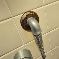Vasona Creek Healthcare Center - Shower area