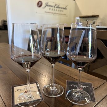 Jean Edwards Cellars - Wine Tasting Room Near Me - Napa, California