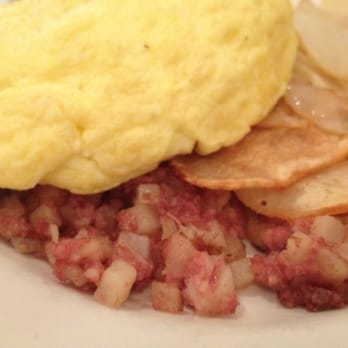 Lou Mitchell's - corn beef n hashhhh. - Breakfast & Brunch Near Me - Chicago, Illinois