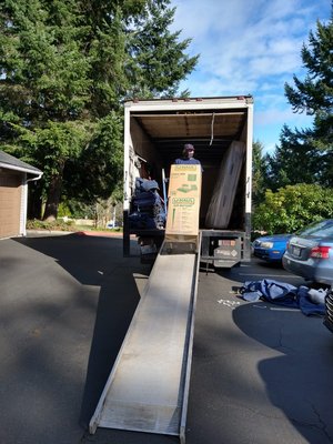 Moving on a beautiful day - We were hired to help another amazing client move in to their new home. It’s hard work but making sure that things are a lot less stressful for my clients makes my day whole lot better. After disassembling the beds and making sure all furniture was protectively wrapped we were able to load it all in to the the truck in no time. The clients were very happy with the outcome and they even loved how affordable it turned out to be as well. Moving on a beautiful day - We were hired to help another amazing client move in to their new home. It’s hard work but making sure that things are a lot less stressful for my clients makes my day whole lot better. After disassembling the beds and making sure all furniture was protectively wrapped we were able to load it all in to the the truck in no time. The clients were very happy with the outcome and they even loved how affordable it turned out to be as well.