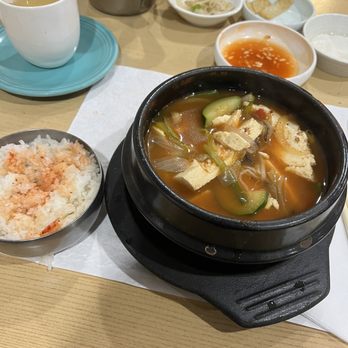 New Jang Su BBQ - Spicy tofu and vegetables stew - Korean Near Me - Burlington, Massachusetts New Jang Su BBQ - Spicy tofu and vegetables stew - Korean Near Me - Burlington, Massachusetts