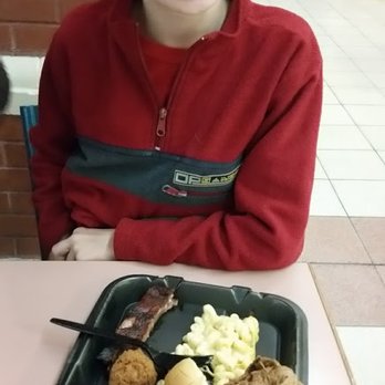 Q Barbeque - Apparently, even if you order other things, you are forced to leave if you get the Family Meal deal. Here we are sitting at the MALL eating - Barbeque Near Me - Glen Allen, Virginia