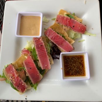 Hooked Seafood Restaurant - Tuna tartare - Seafood Near Me - Manchester, New Hampshire Hooked Seafood Restaurant - Tuna tartare - Seafood Near Me - Manchester, New Hampshire