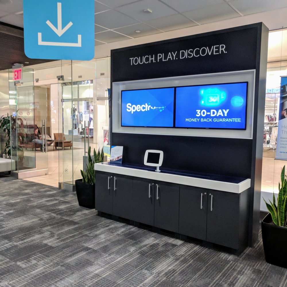 Spectrum - Entrance - Television Service Providers Near Me - Elmhurst, New York Spectrum - Entrance - Television Service Providers Near Me - Elmhurst, New York
