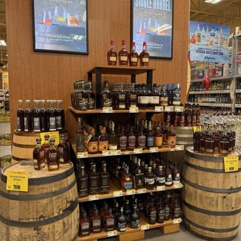 Wegmans - Wegman's booze - Grocery Near Me - Medford, Massachusetts