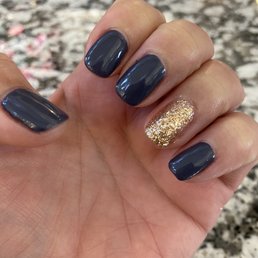 Gel manicure