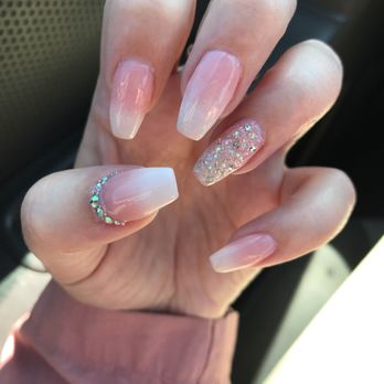 L.A. Nails and Spa - Eyelash Service Near Me - National City, California L.A. Nails and Spa - Eyelash Service Near Me - National City, California
