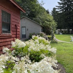 Beech Tree Cottages - Vintage New England cabin, cottage rental, unique stay, family-friendly lodging, camping, glamping