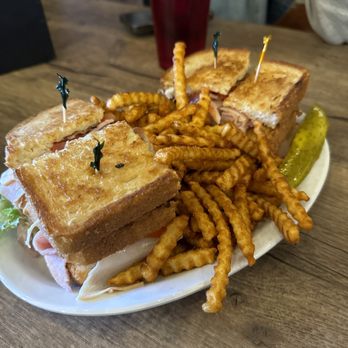 Halligans - Monster Club with fries instead of chips - Pubs Near Me - Lexington, Kentucky