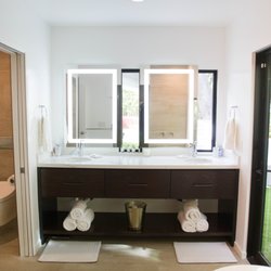 Goodhand Builders - Master Bathroom Addition