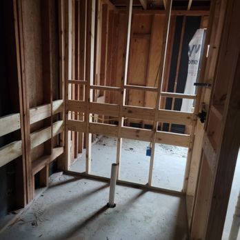 Edwin C Construction - Painters Near Me - Metairie, Louisiana