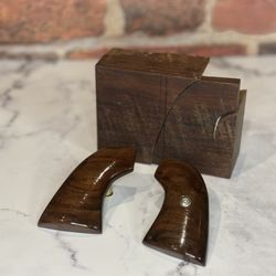 Company B Arms - Custom made walnut grips