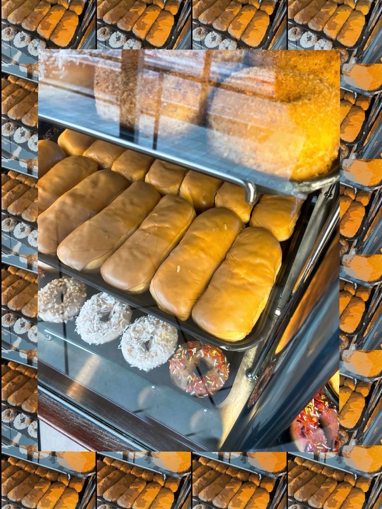 WINCHELL’S DONUTS Updated October 2024 36 Photos & 30 Reviews 1300 E Alondra Blvd, Compton