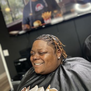 The Carter Grooming Lounge - Retwist, taper/lining - Barbers Near Me - Chicago, Illinois The Carter Grooming Lounge - Retwist, taper/lining - Barbers Near Me - Chicago, Illinois