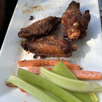 Eclectic Bar and Grill - Chicken wings with dry rub - Burgers Near Me - Silverthorne, Colorado Eclectic Bar and Grill - Chicken wings with dry rub - Burgers Near Me - Silverthorne, Colorado
