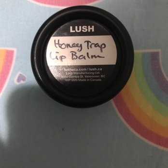 Lush - Honey trap lip balm - Cosmetics & Beauty Supply Near Me - Toronto, Ontario