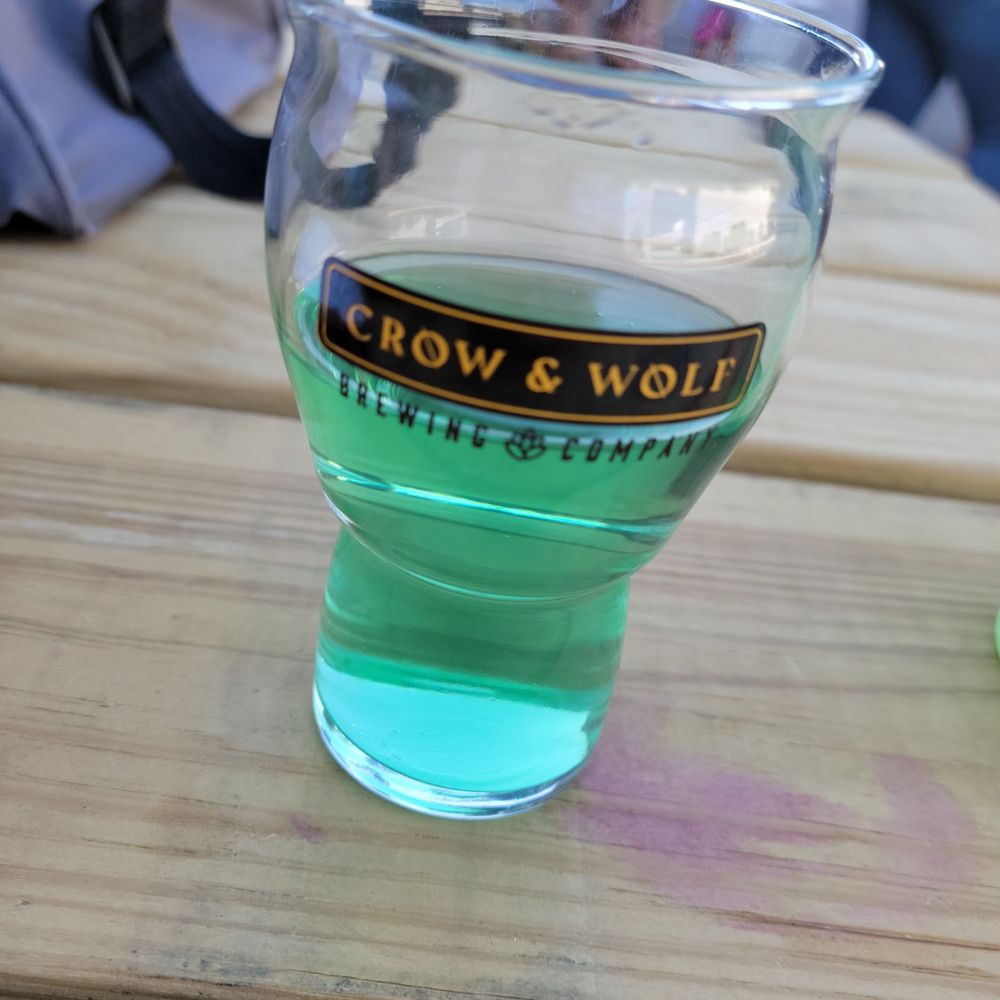 Crow & Wolf - Hell yeah sour - Breweries Near Me - Clovis, California