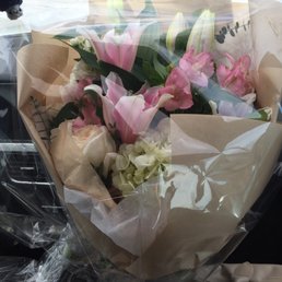Beautiful! Think my boyfriend's mom will love it : ) Beautiful! Think my boyfriend's mom will love it : )