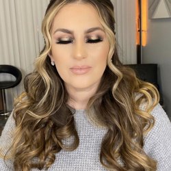 Beauty By Dcor Artistry - Glitter makeup