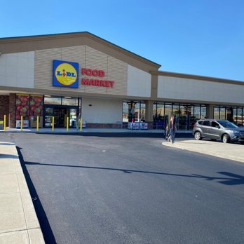 Lidl - New location in New Hyde Park is open - Grocery Near Me - New Hyde Park, New York