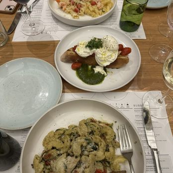 Sixty Vines - Burrata, campanelle, create di gallo - Wine Bars Near Me - Houston, Texas Sixty Vines - Burrata, campanelle, create di gallo - Wine Bars Near Me - Houston, Texas
