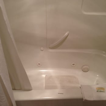 BayVue - Jetted bathtubs!! - Hotels Near Me - Ocean Shores, Washington BayVue - Jetted bathtubs!! - Hotels Near Me - Ocean Shores, Washington