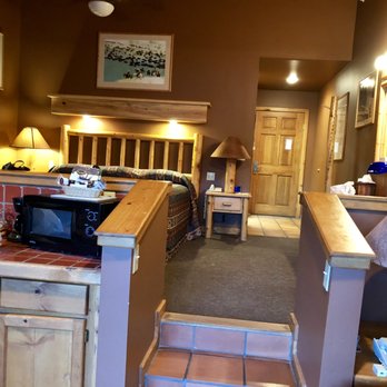 Red Cliffs Lodge Moab - View from living room - kitchen steps up to bedroom. - Hotels Near Me - Moab, Utah