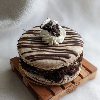 Nantucket Baking Company - Cookies and cream macaron - Bakeries Near Me - Grand Rapids, Michigan Nantucket Baking Company - Cookies and cream macaron - Bakeries Near Me - Grand Rapids, Michigan