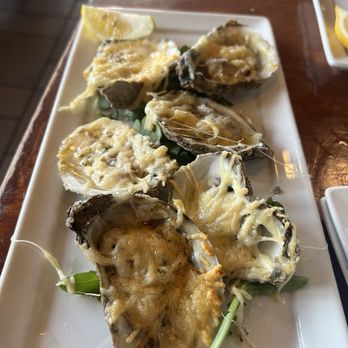 Pearlz Oyster Bar - Seafood Near Me - Columbia, South Carolina Pearlz Oyster Bar - Seafood Near Me - Columbia, South Carolina