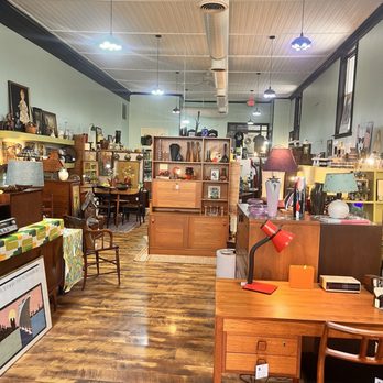 Vintage Addiction - Furniture Stores Near Me - Cohoes, New York Vintage Addiction - Furniture Stores Near Me - Cohoes, New York