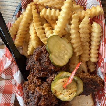 Hattie B's Hot Chicken - Atlanta East - Wings - Chicken Shop Near Me - Atlanta, Georgia Hattie B's Hot Chicken - Atlanta East - Wings - Chicken Shop Near Me - Atlanta, Georgia
