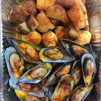 Fresh Box Seafood - Mussels & Potatoes - Seafood Markets Near Me - Daytona Beach, Florida