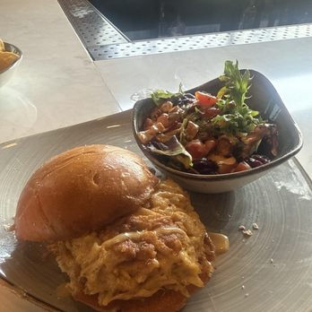 Crab Cab - Crab Cake Sandwich - Seafood Near Me - Capitol Heights, Maryland