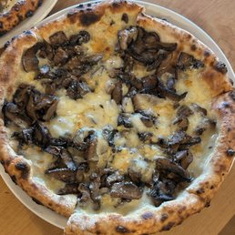 Roasted Mushroom Pizza Roasted Mushroom Pizza